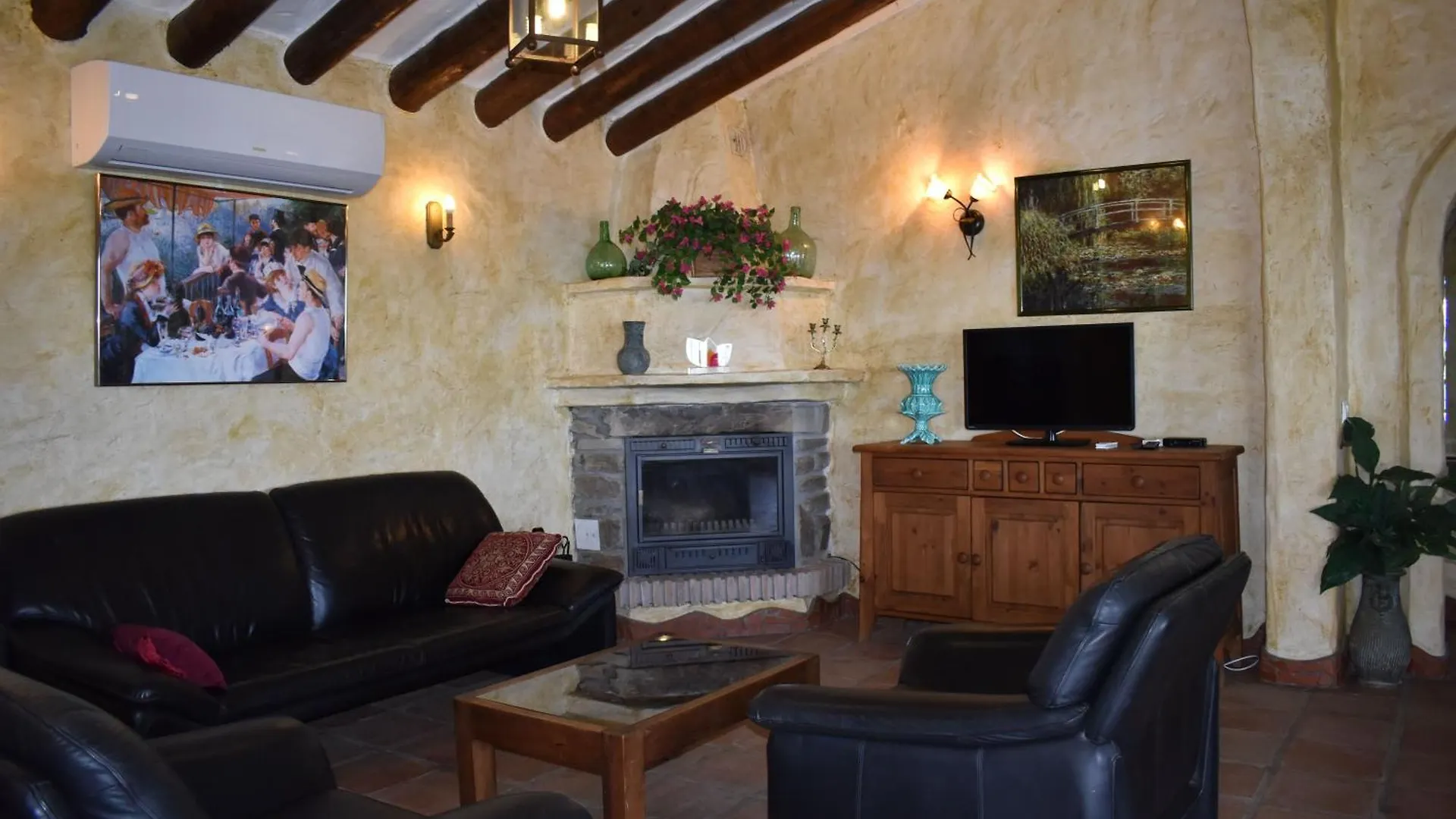 Finca Hornillo Mit Privatem Pool 康佩塔 0*,  西班牙